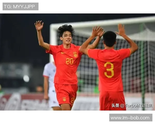 韩国队荣获熊猫杯冠军中国队获得亚军奖盘展现拼搏精神